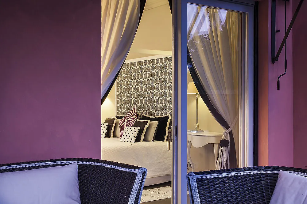 *** Hotel Pepoli9 Charming Guest House Rome Italy
