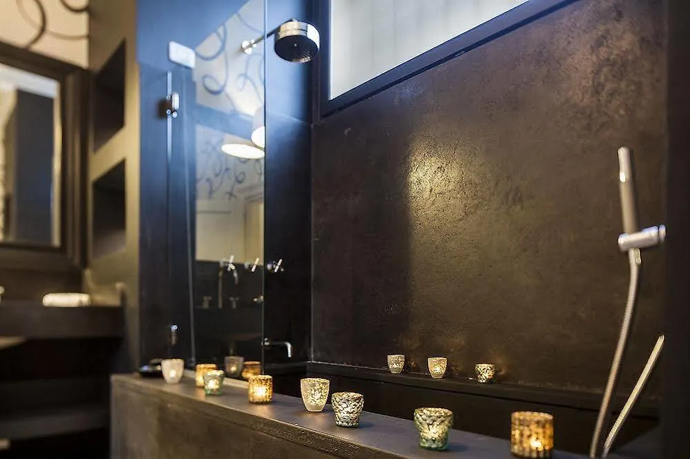Hotel Pepoli9 Charming Guest House Rome